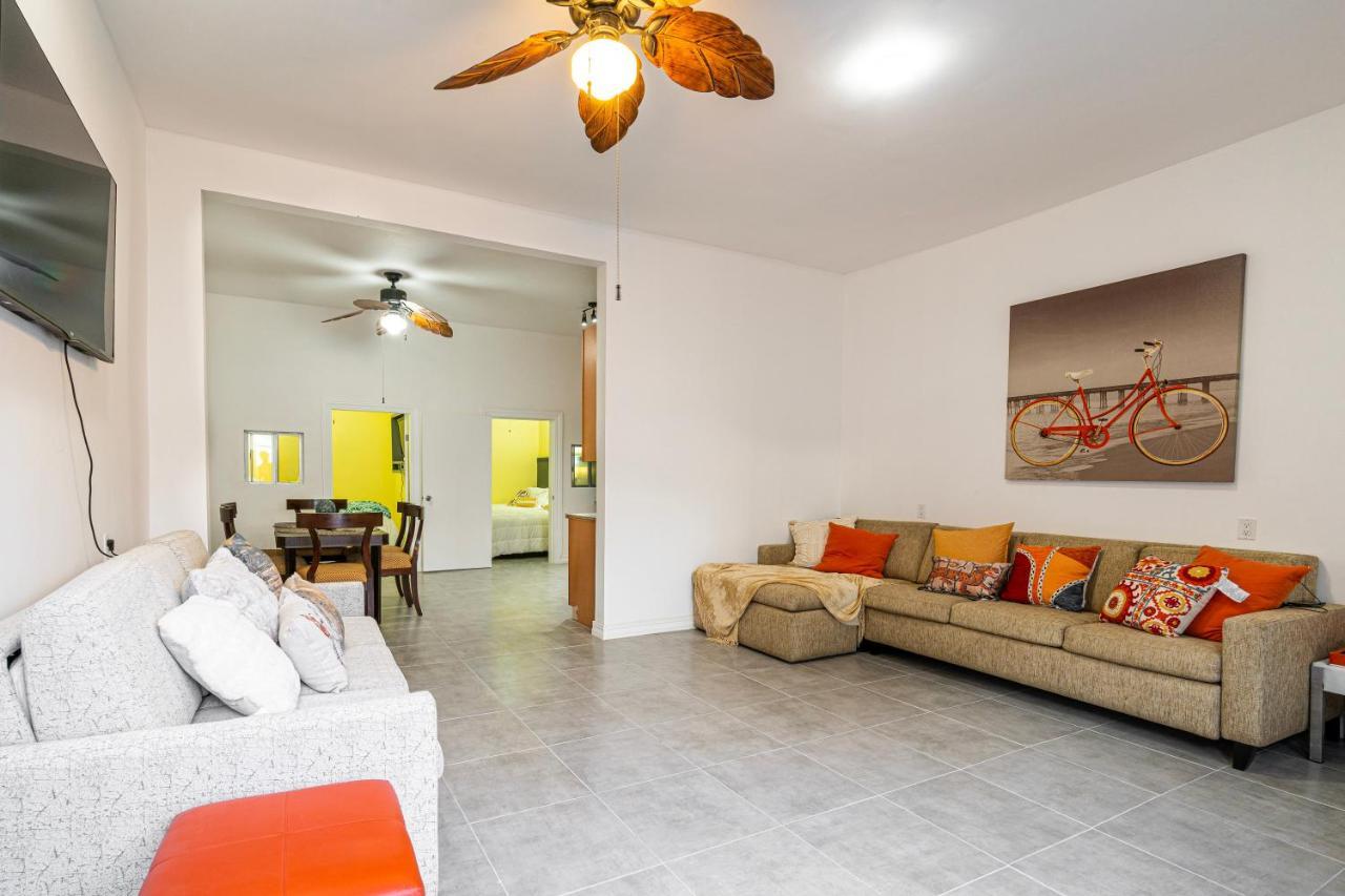 2 Br/ 1 Ba Home, Sleeps 10, 1 Min Walk To Rosarito Beach Zewnętrze zdjęcie